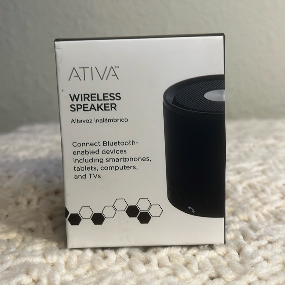 New Ativa Fabric Covered Wireless Bluetooth Speaker.